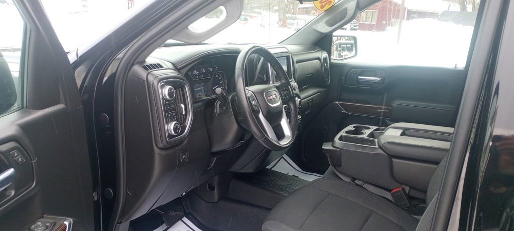 Used 2020 GMC Sierra 1500 Elevation w/ Elevation Value Package image 11