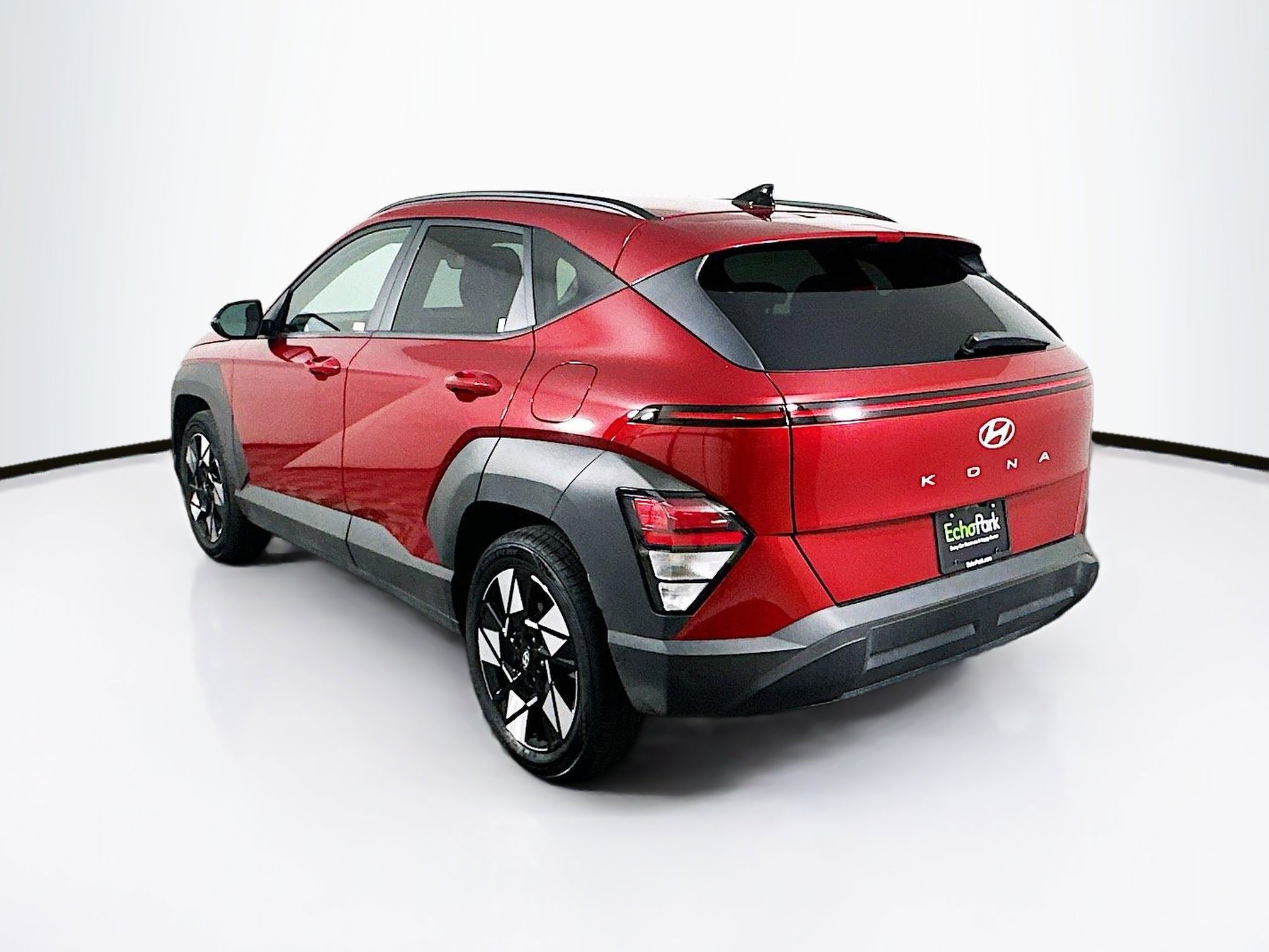 Used 2025 Hyundai Kona SEL image 5