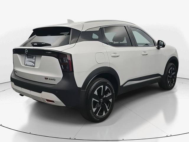 Used 2025 Nissan Kicks SR image 10
