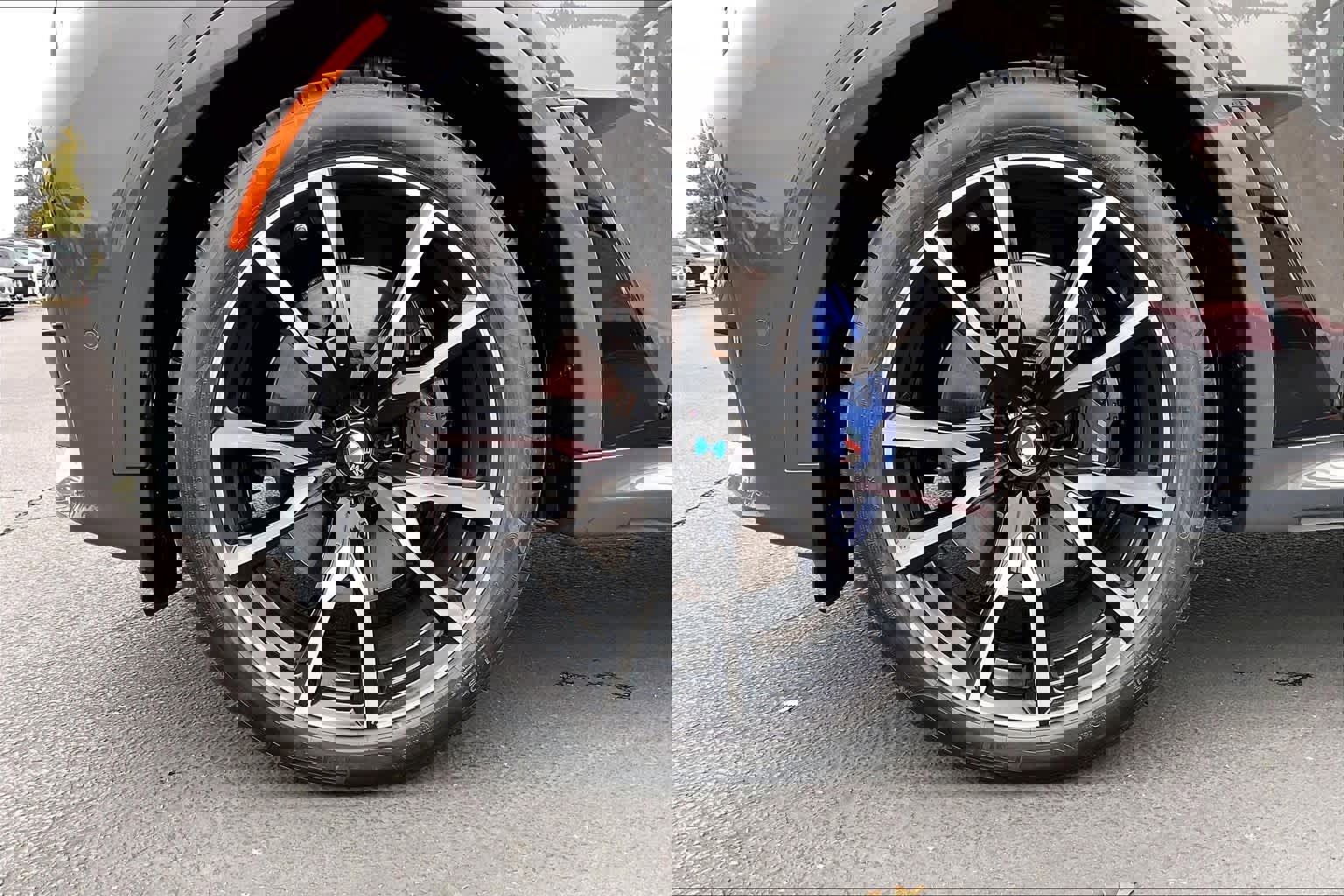 Used 2022 BMW X7 xDrive40i w/ M Sport Package image 12