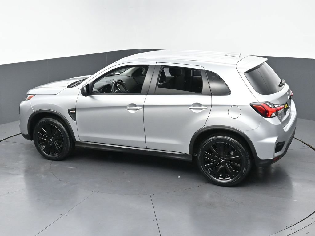 Used 2023 Mitsubishi Outlander Sport LE AWD/4WD image 40