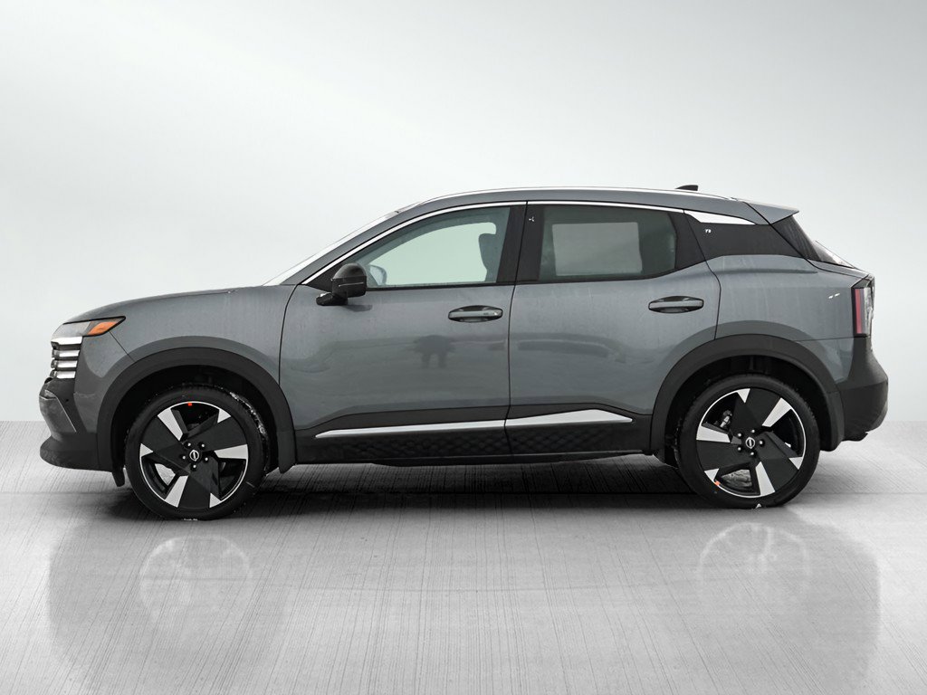 New 2026 Nissan Kicks SR w/ SR Premium Package AWD/4WD image 4
