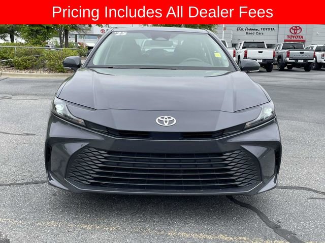 Used 2025 Toyota Camry LE FWD image 8