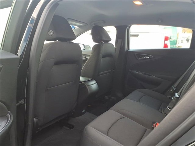 Used 2023 Chevrolet Malibu LS image 19