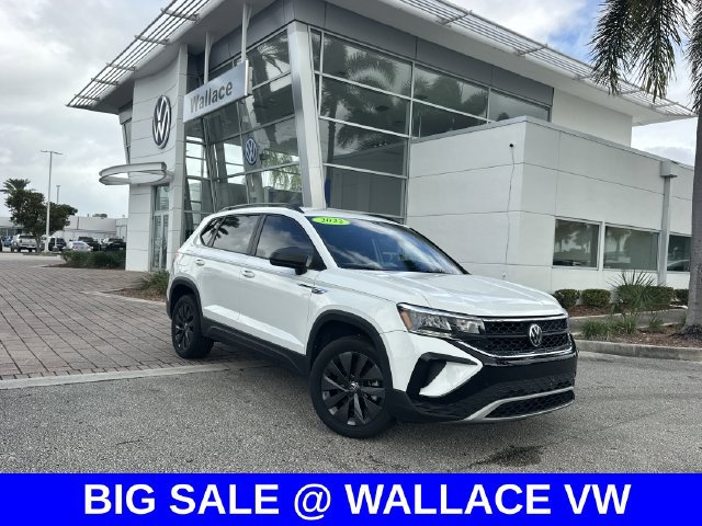 Certified 2022 Volkswagen Taos S FWD image 1