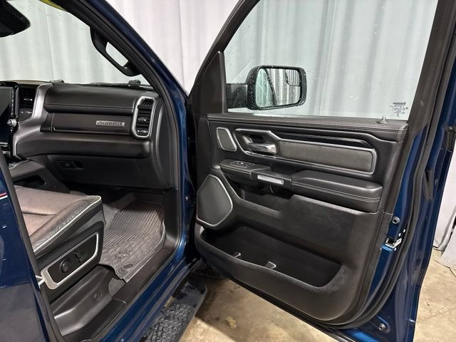 Used 2023 RAM 1500 Laramie AWD/4WD image 39