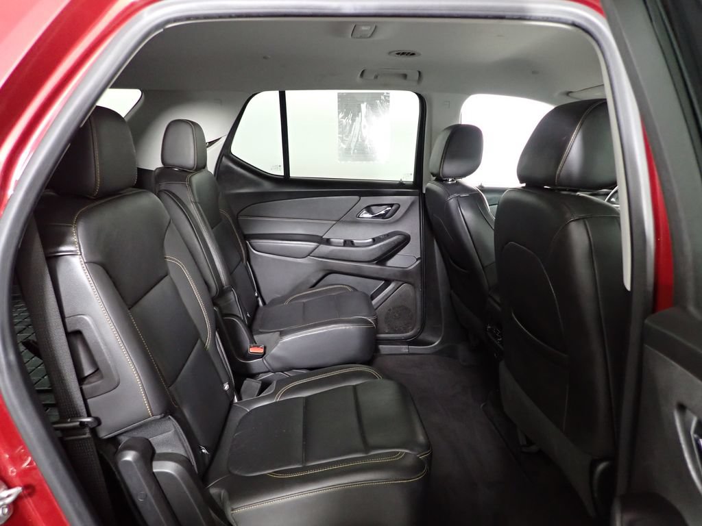 Used 2020 Chevrolet Traverse LT w/ LT Premium Package AWD/4WD image 37
