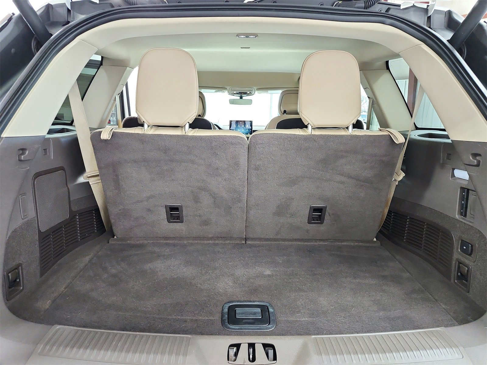 Used 2020 Lincoln Aviator Reserve image 46