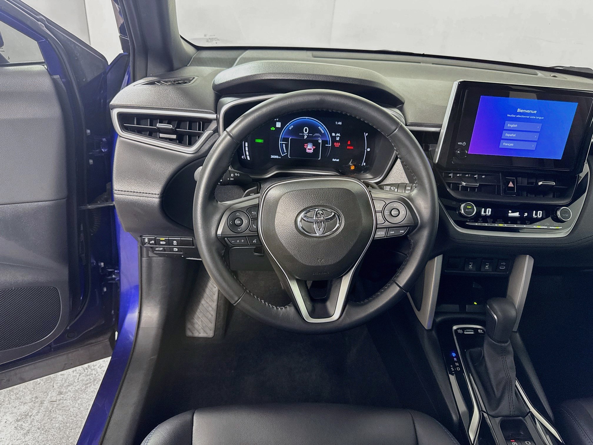 Certified 2024 Toyota Corolla Cross AWD Hybrid w/ Convenience Package image 21