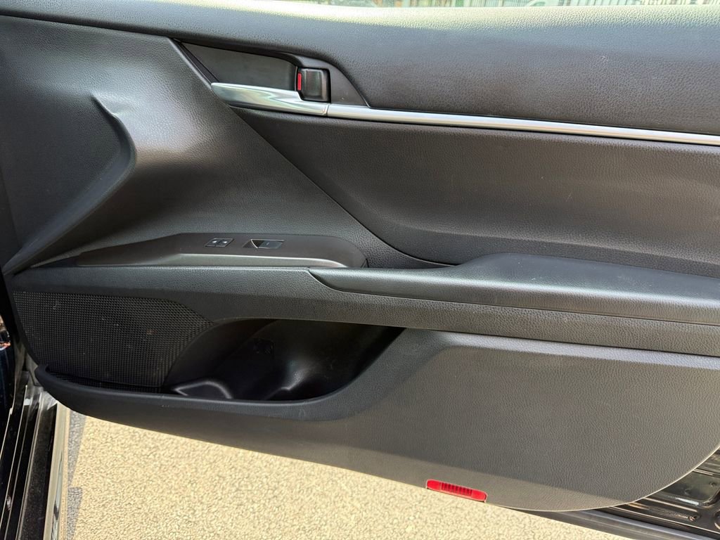 Certified 2023 Toyota Camry SE FWD image 19