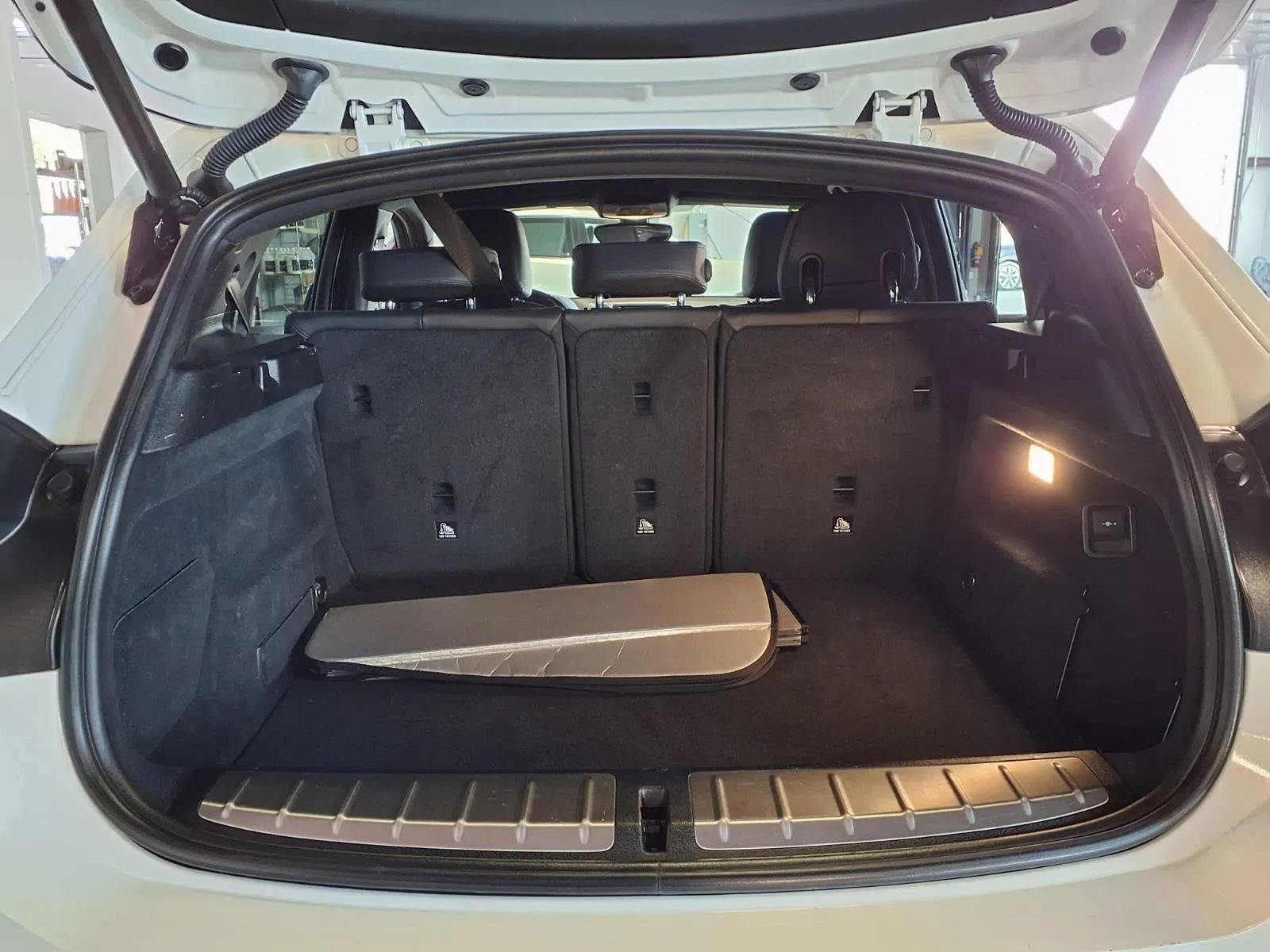 Used 2018 BMW X2 xDrive28i image 6