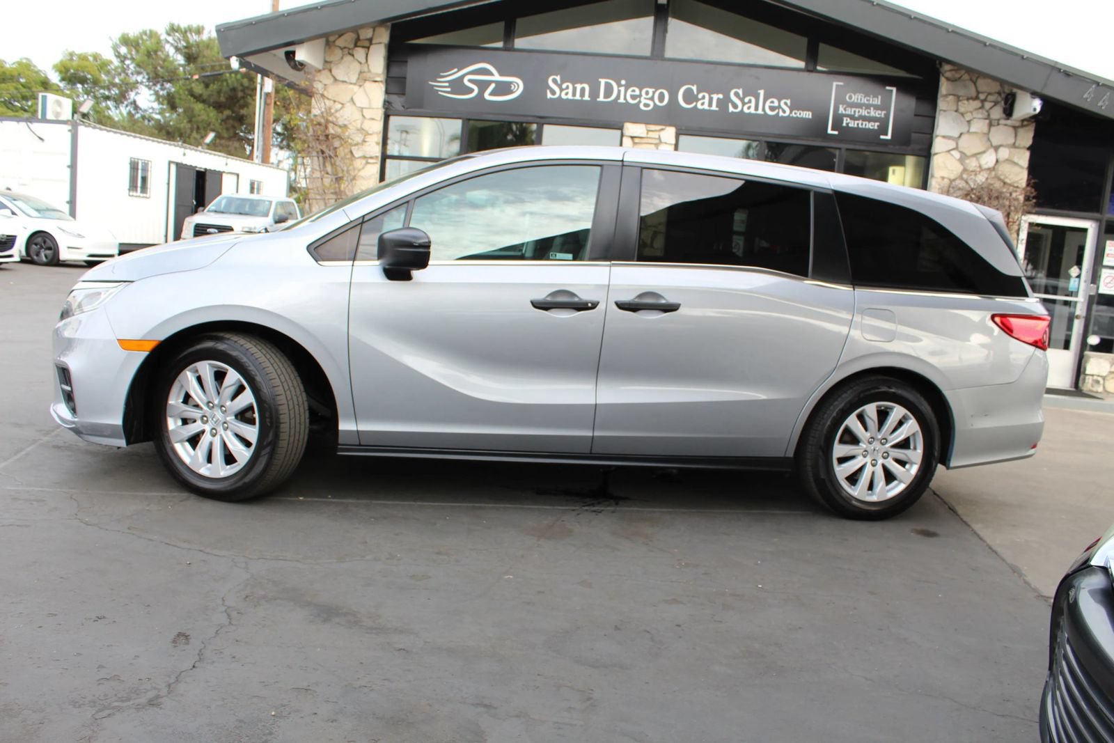 Used 2020 Honda Odyssey LX image 2