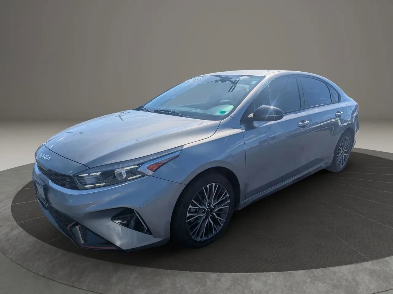 Used 2023 Kia Forte GT-Line FWD image 1