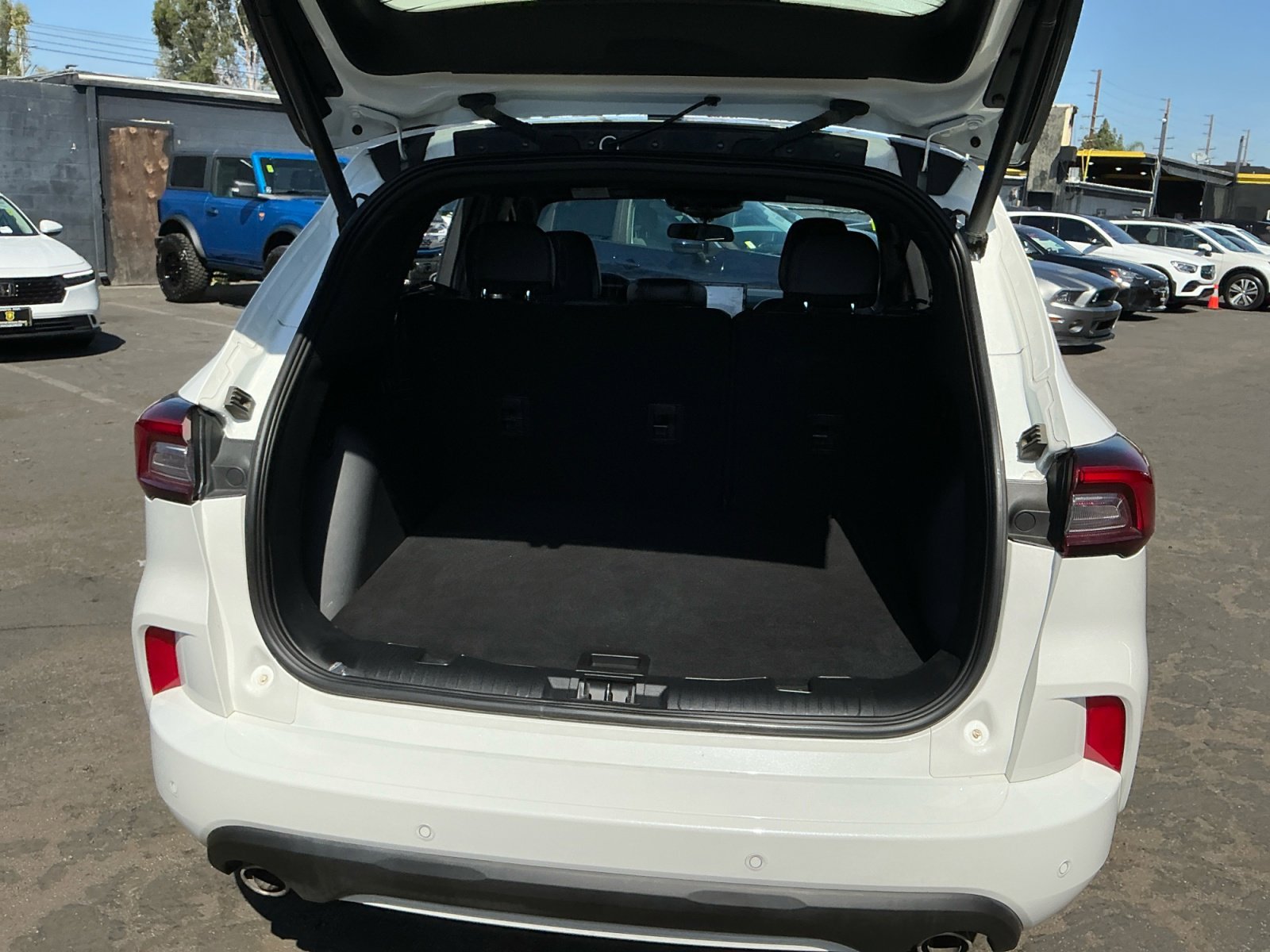 Used 2024 Ford Escape ST-Line w/ Tech Pack #1 AWD/4WD image 26