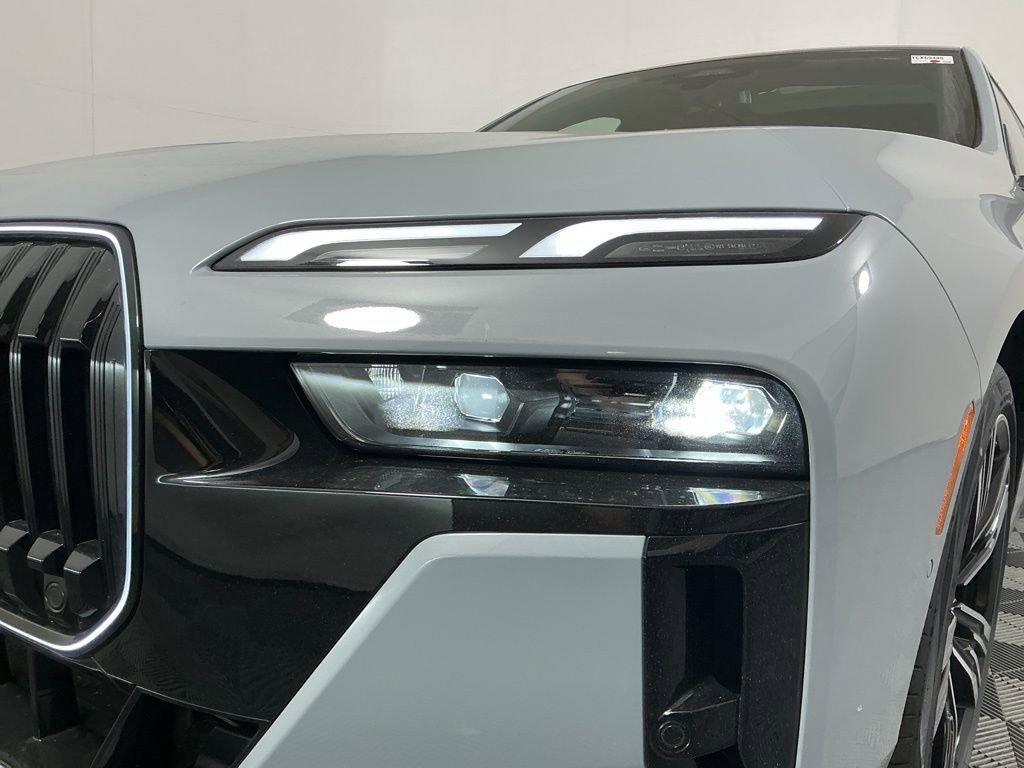 New 2026 BMW i7 eDrive50 w/ M Sport Package RWD image 5