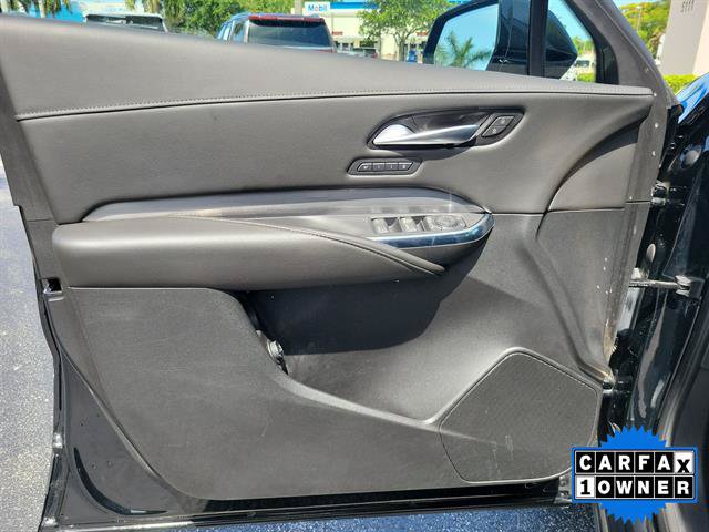 Certified 2025 Cadillac XT4 Premium Luxury FWD image 15