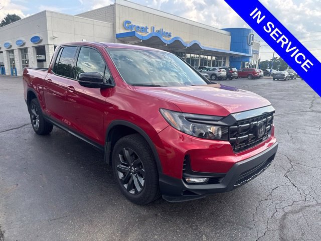 Used 2025 Honda Ridgeline Sport image 1