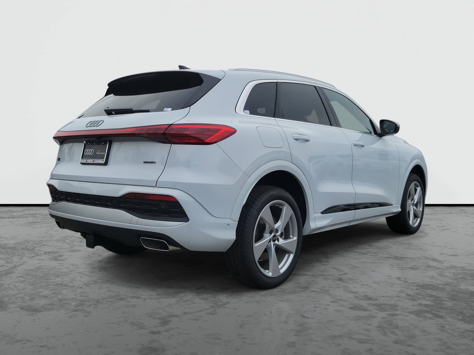 New 2025 Audi Q5 Premium Plus image 4