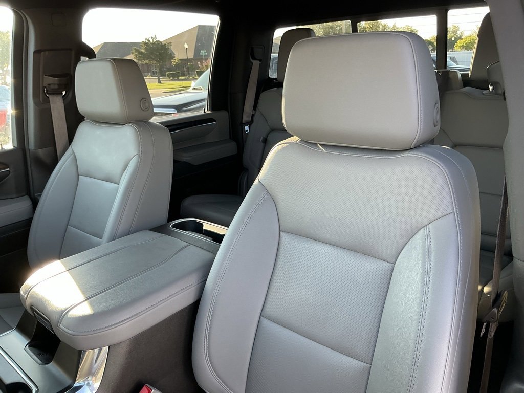 Used 2024 GMC Sierra 3500 SLT w/ SLT Convenience Package image 70