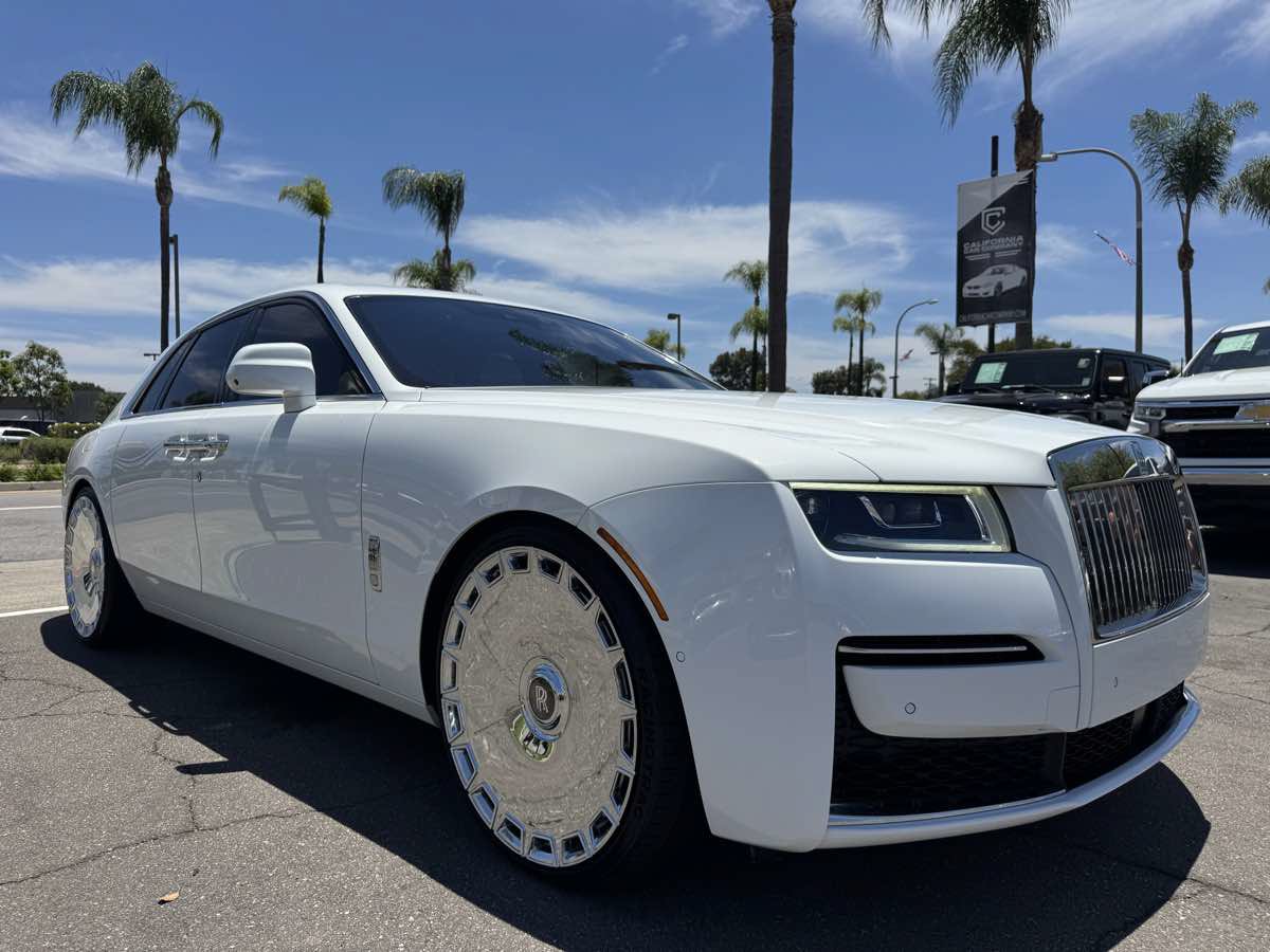 Used 2022 Rolls-Royce Ghost w/ Ghost Package AWD/4WD image 9