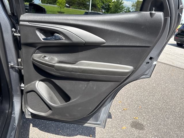 Used 2022 Chevrolet TrailBlazer LT FWD image 18
