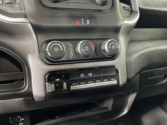 Used 2024 RAM 3500 SLT w/ Quick Order Package 2YG SLT AWD/4WD image 27