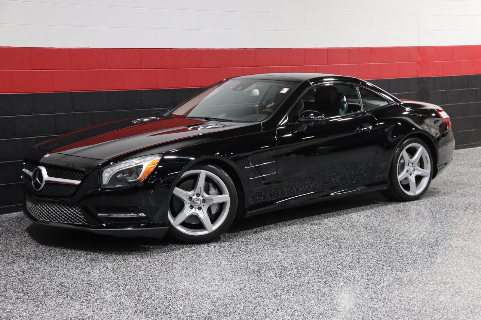 Used 2013 Mercedes-Benz SL 550 image 24