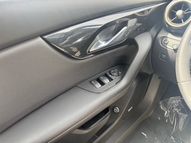 Certified 2023 Chevrolet Blazer Premier AWD/4WD image 32