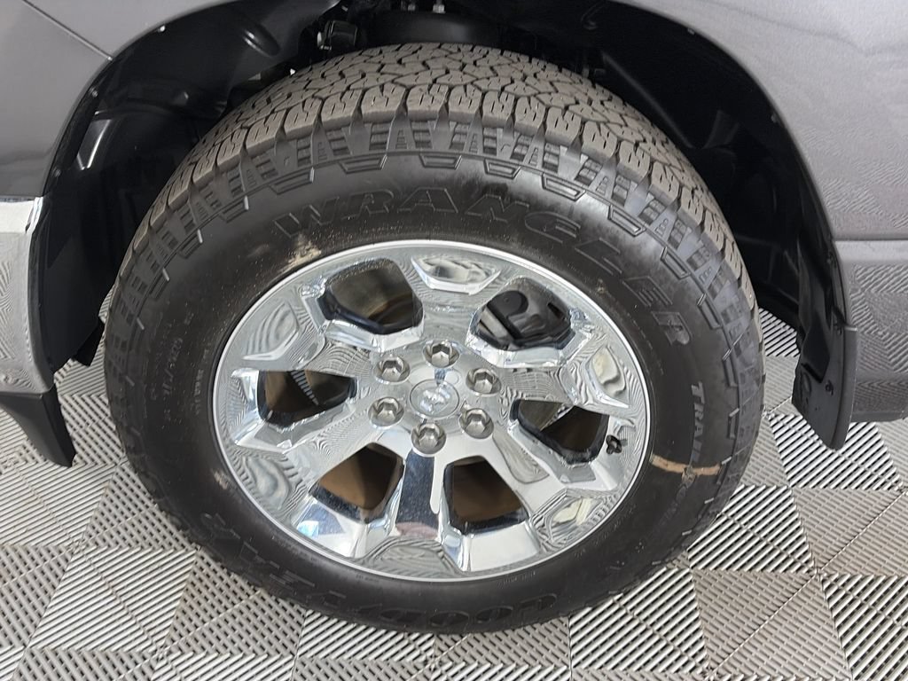 Used 2022 RAM 1500 Big Horn AWD/4WD image 8