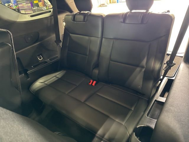 Used 2025 Ford Explorer ST-Line w/ Premium Package image 26