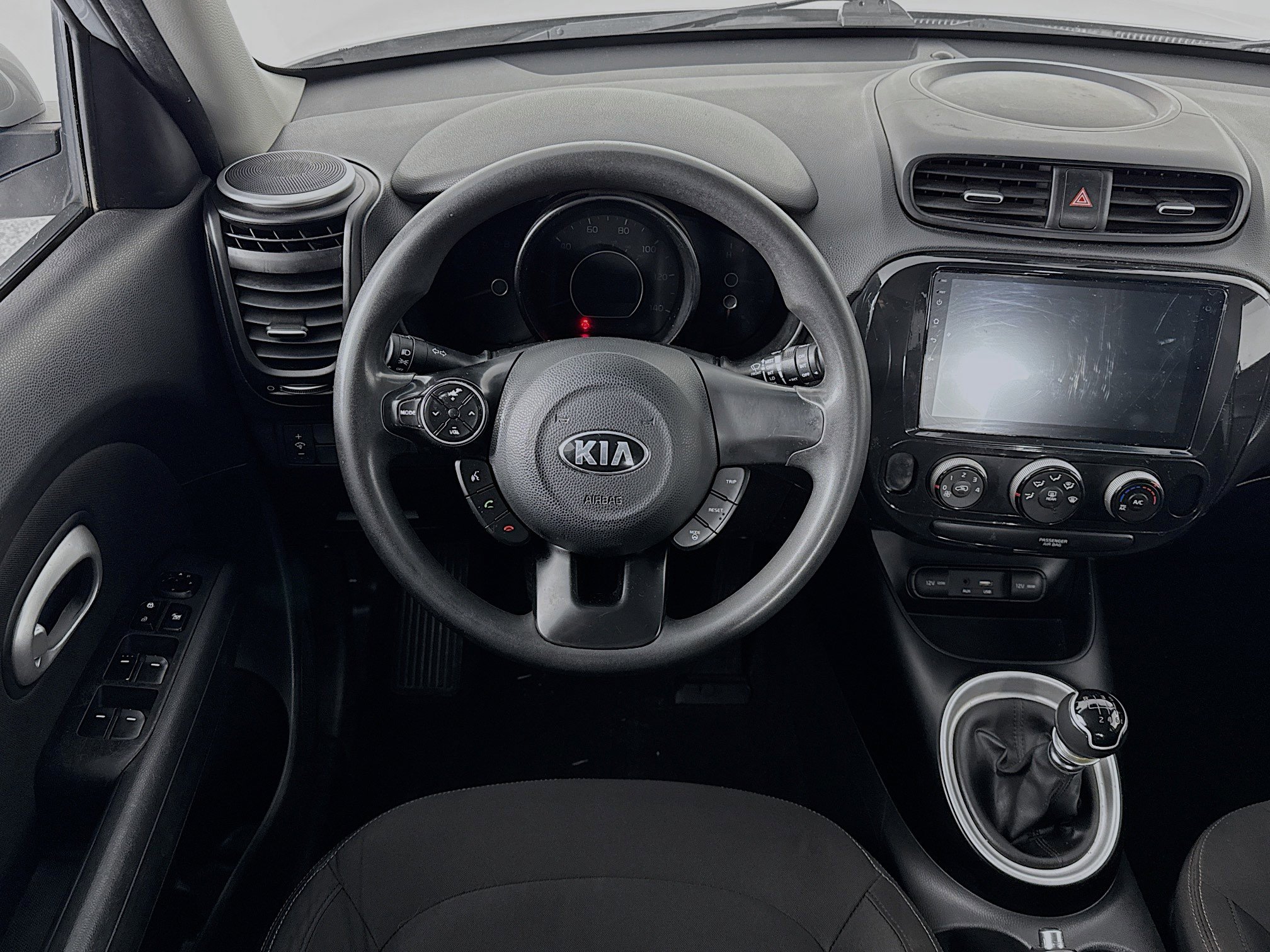Used 2016 Kia Soul Base image 19