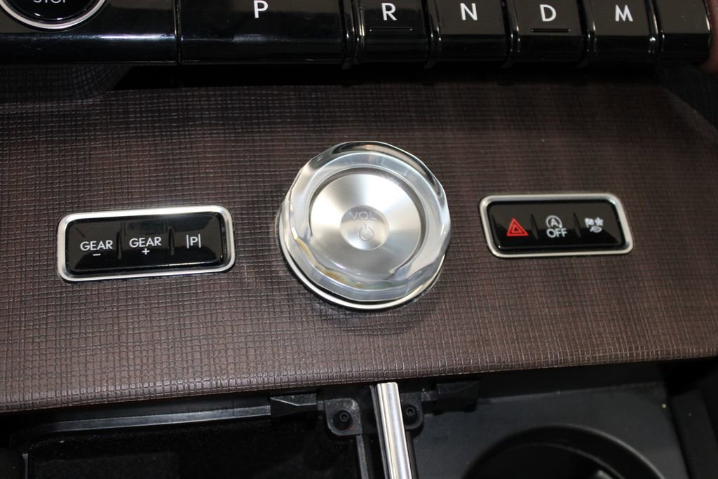 Used 2025 Lincoln Navigator Reserve AWD/4WD image 49