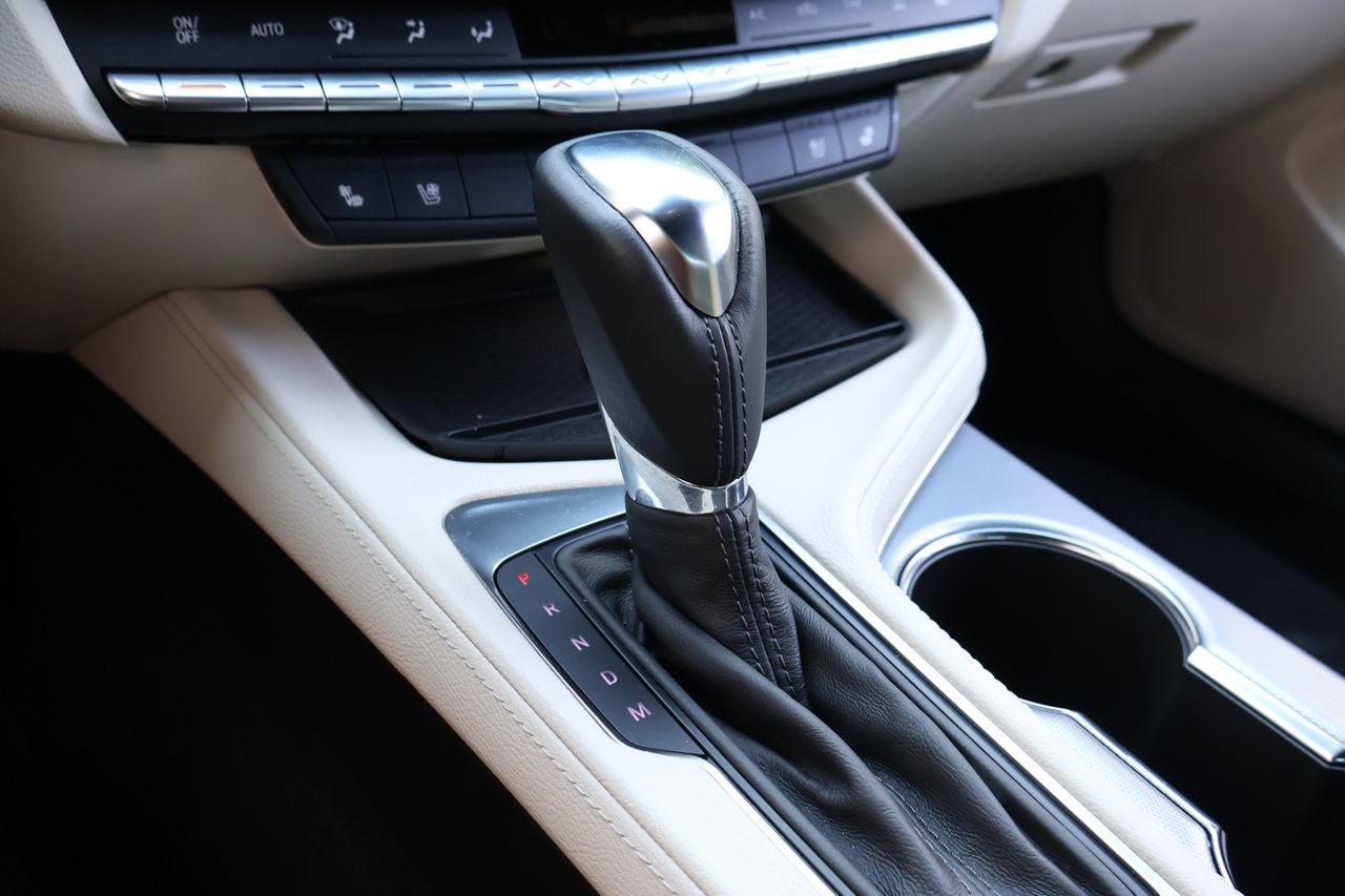 Certified 2025 Cadillac CT4 Premium Luxury image 25