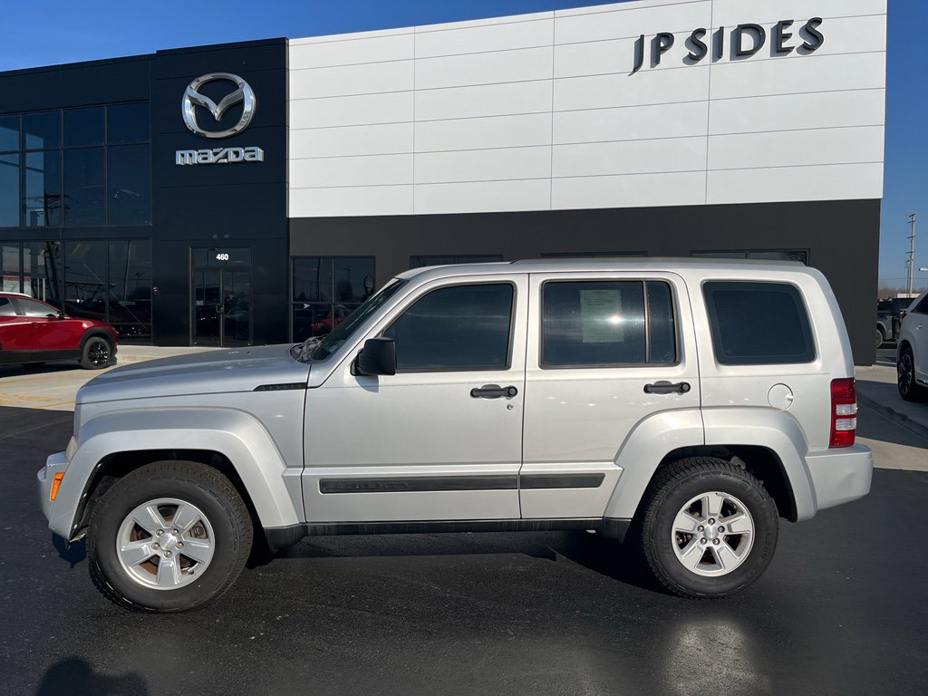 Used 2010 Jeep Liberty Sport video 2