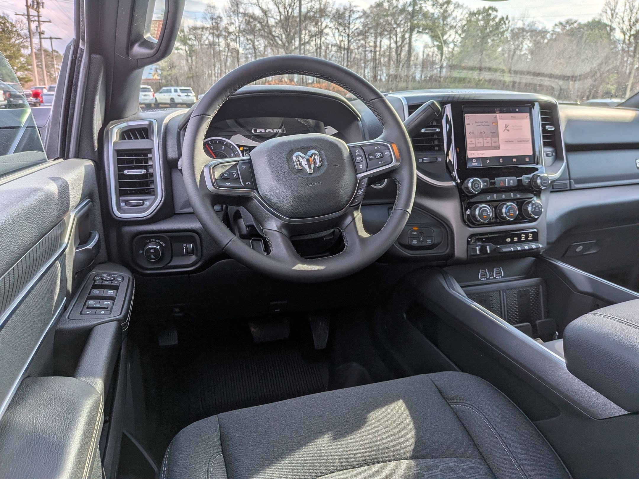 New 2026 RAM 2500 Big Horn AWD/4WD image 24