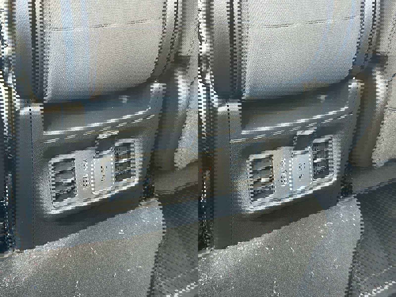 New 2025 GMC Sierra 2500 SLE w/ Preferred Package image 21