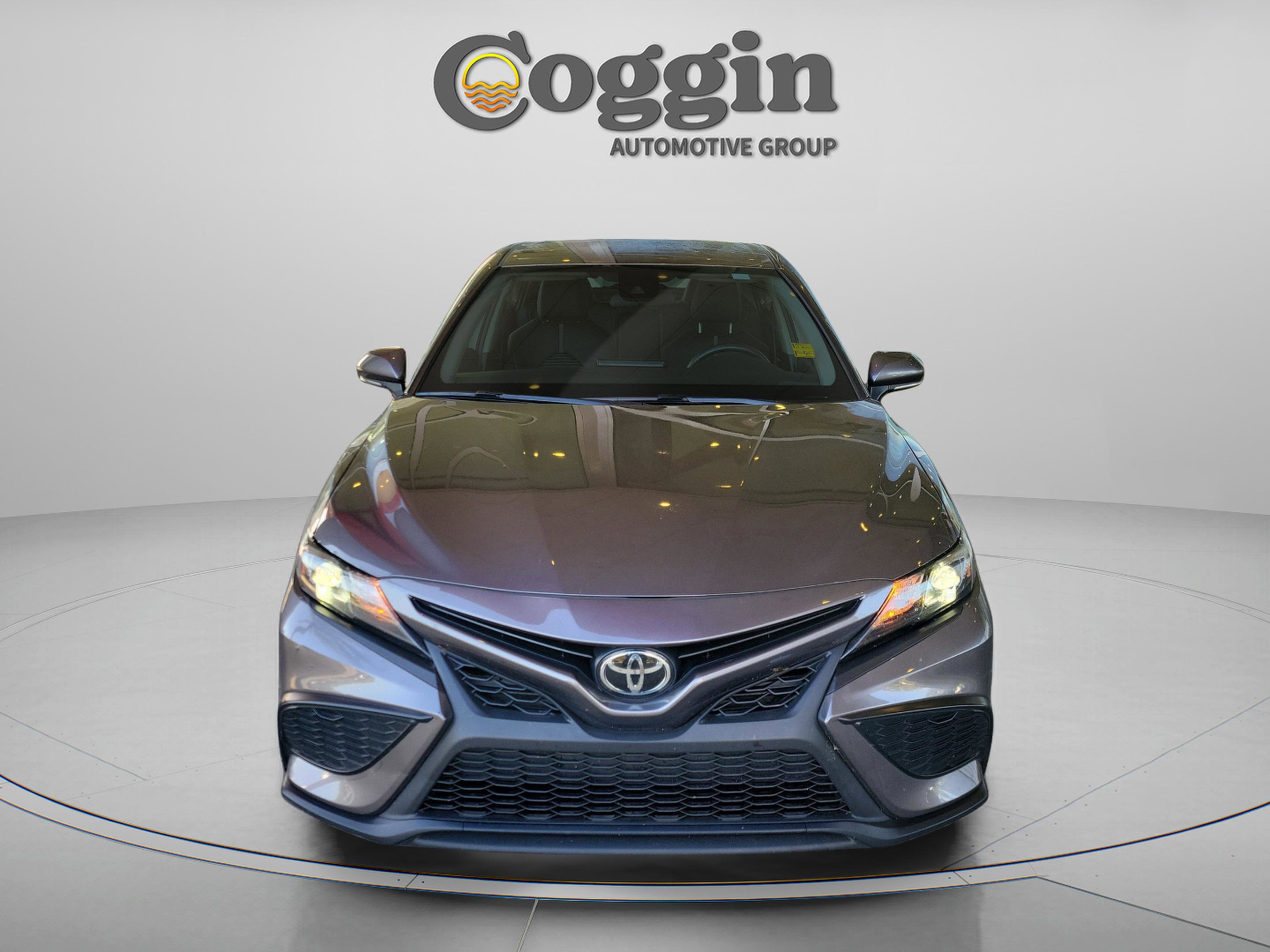 Certified 2023 Toyota Camry SE image 6