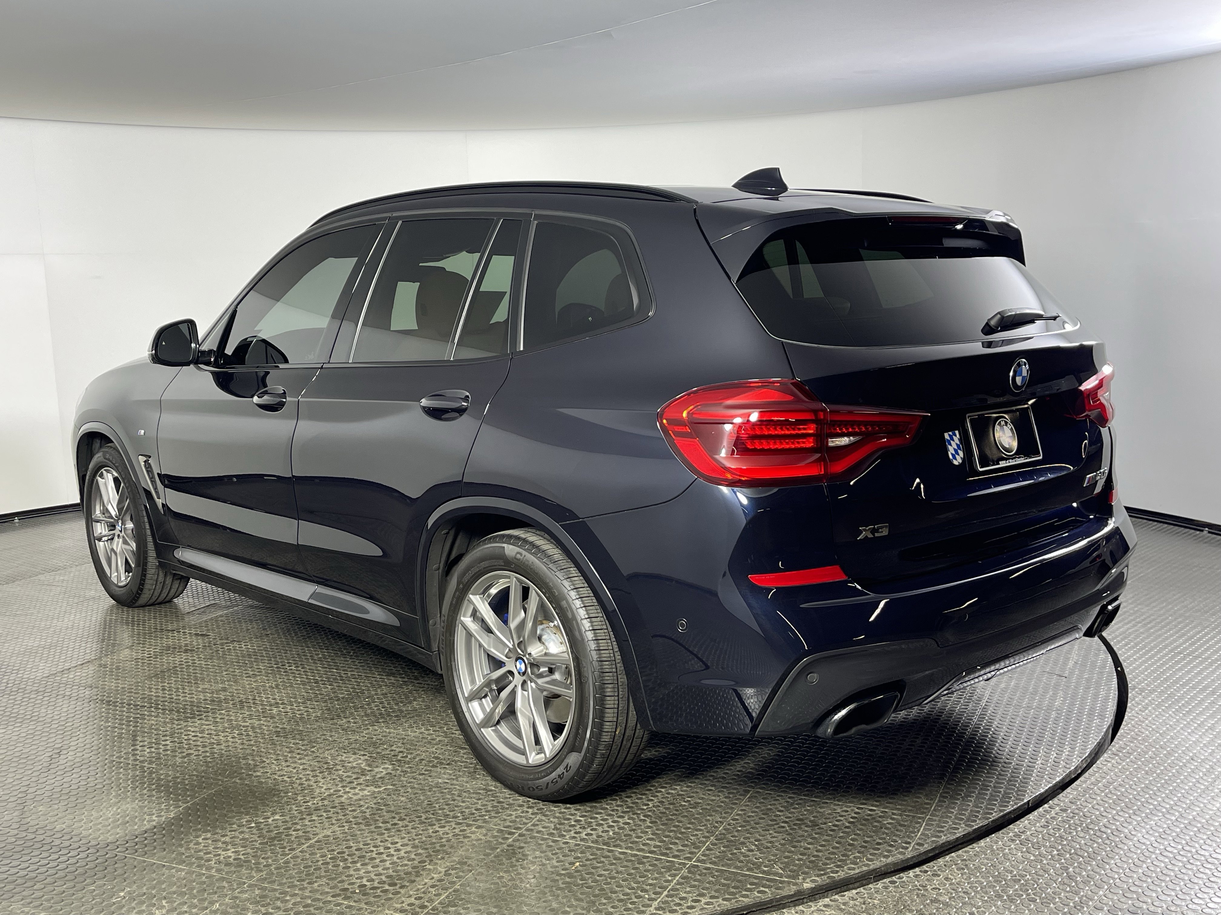 Used 2021 BMW X3 M40i w/ Executive Package image 5