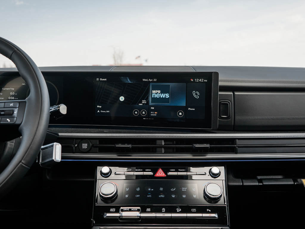 New 2026 Hyundai Santa Fe Calligraphy AWD/4WD image 17
