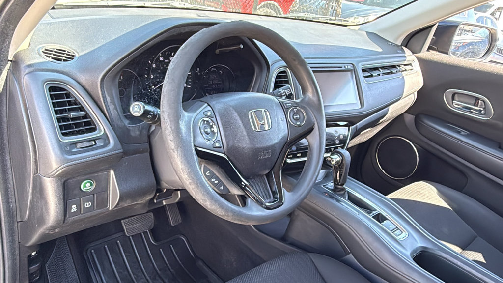 Used 2016 Honda HR-V EX image 21