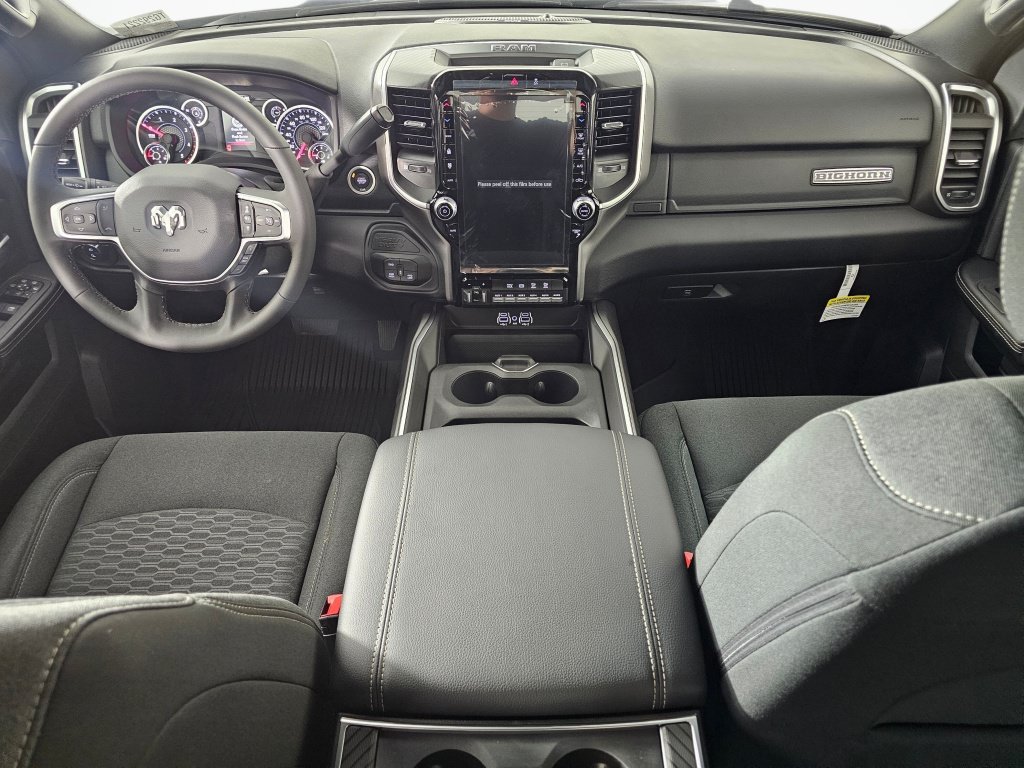 New 2026 RAM 3500 Big Horn AWD/4WD image 19