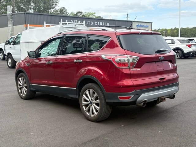 Used 2017 Ford Escape Titanium image 3