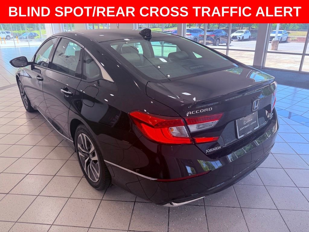 Used 2018 Honda Accord Touring image 5