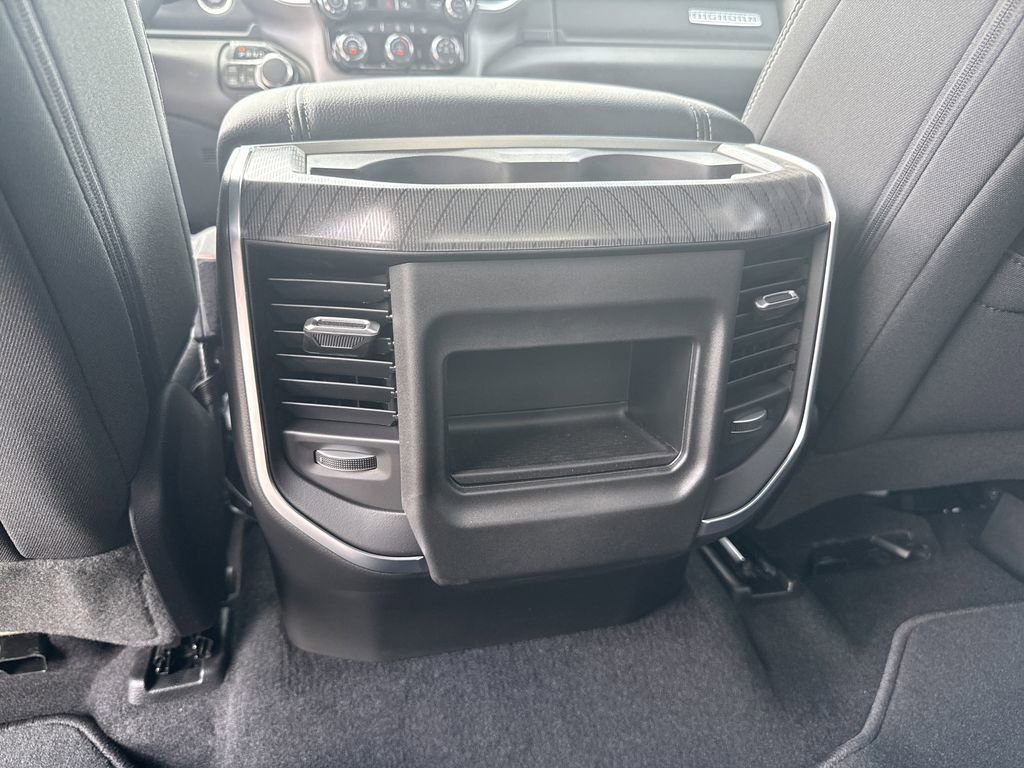 New 2026 RAM 1500 4x4 Crew Cab image 25