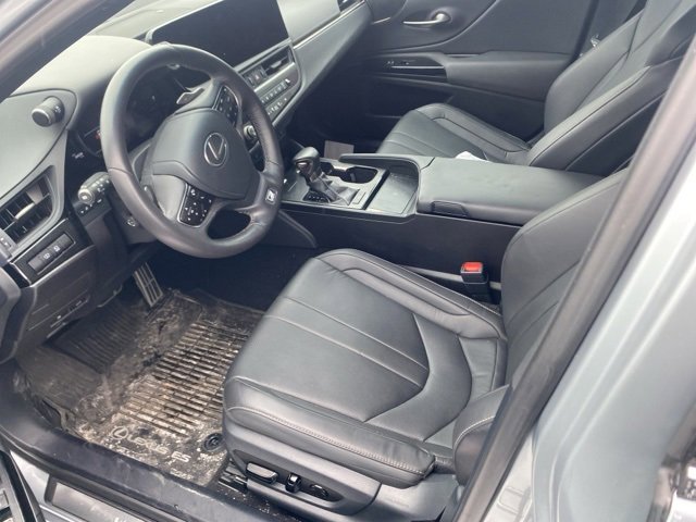 Used 2024 Lexus ES 350 F Sport w/ Accessory Package (Z2) image 7