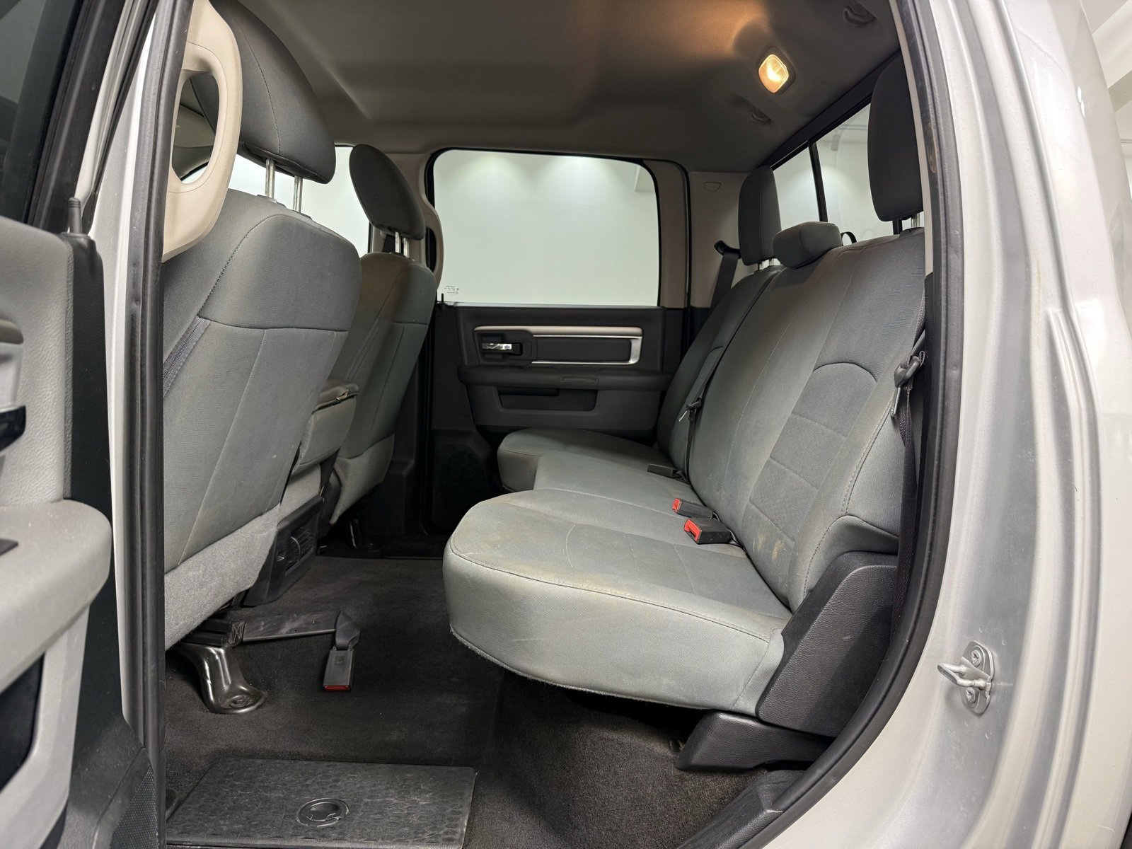 Used 2017 RAM 1500 Classic SLT image 18