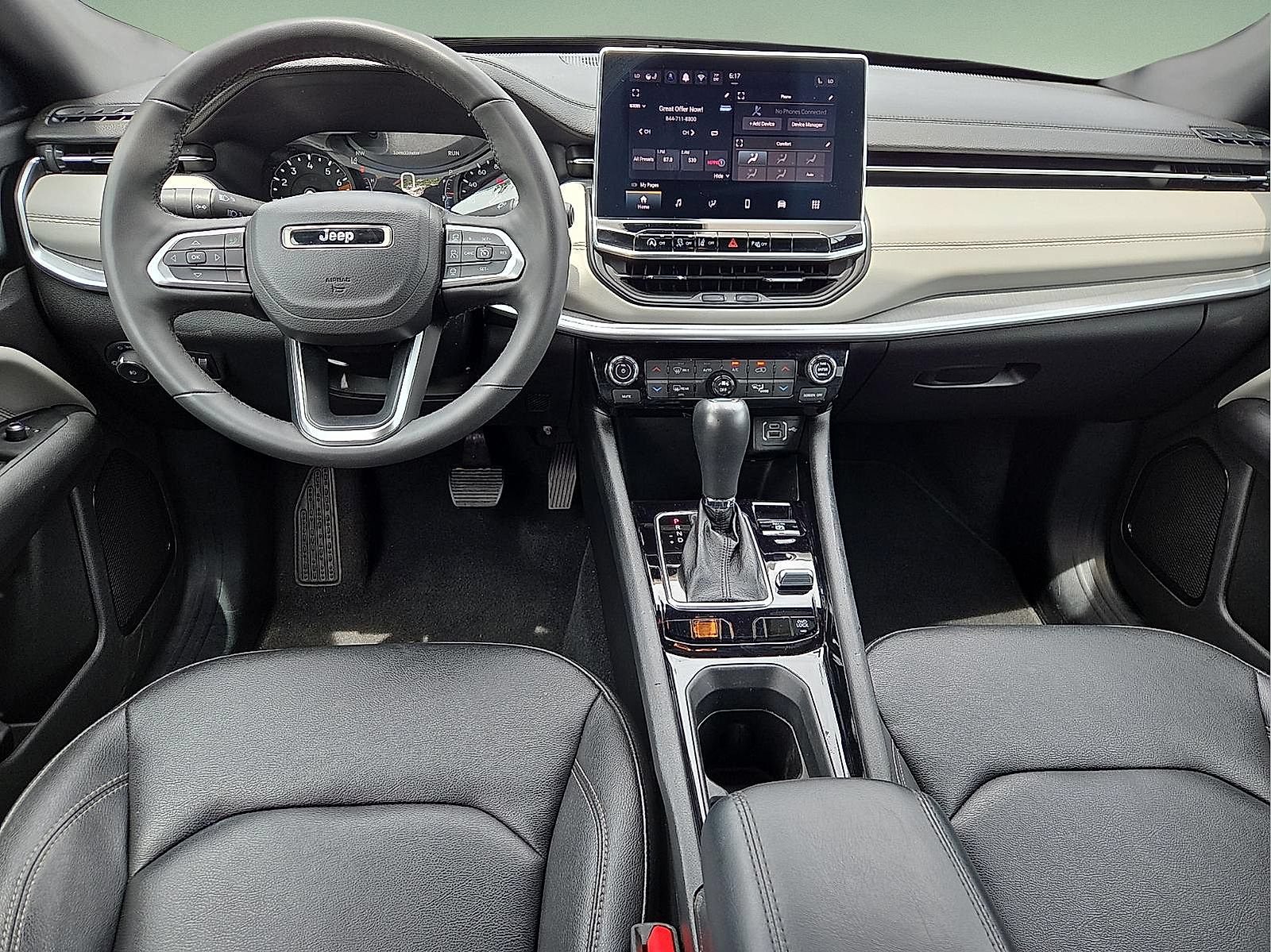 Used 2025 Jeep Compass Limited AWD/4WD image 11