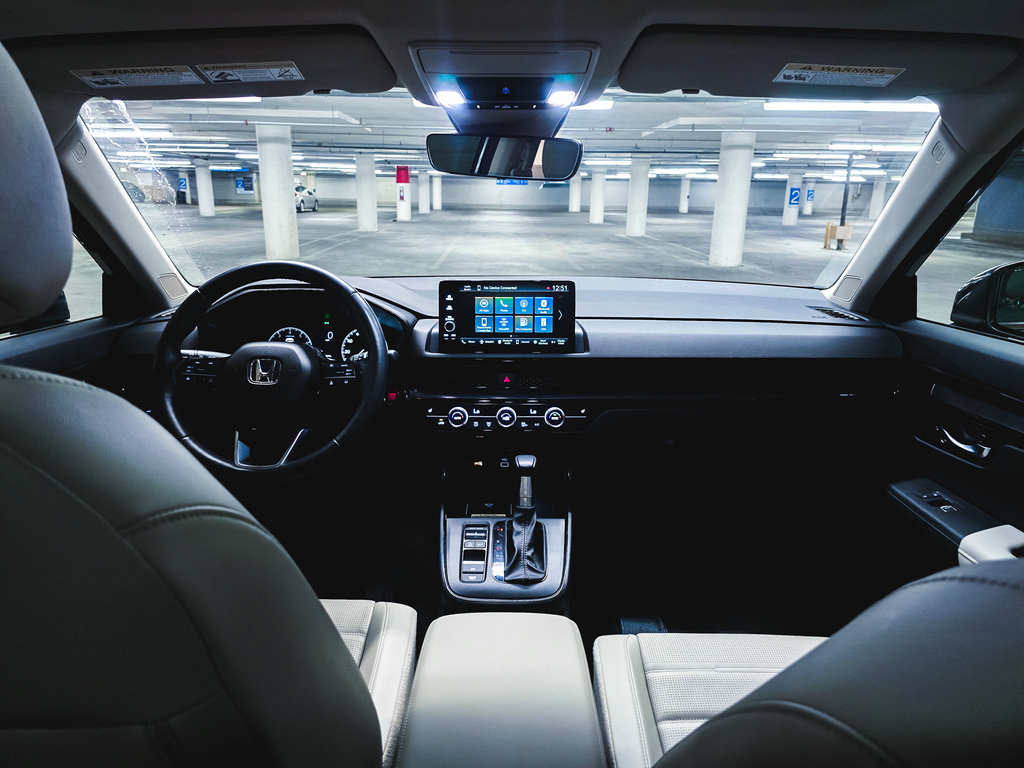 Used 2024 Honda CR-V EX-L image 3