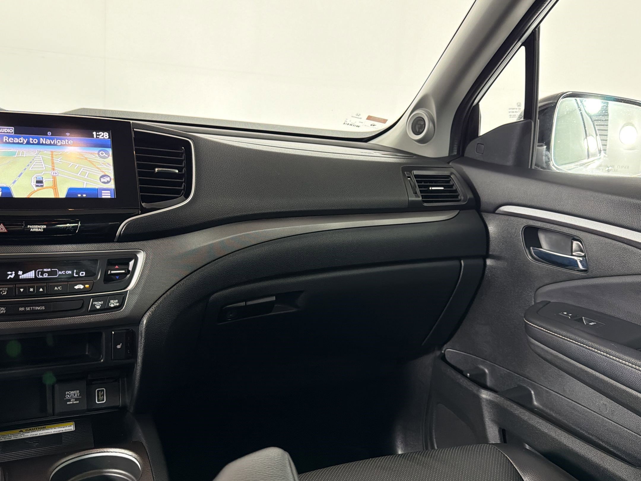 Used 2023 Honda Ridgeline RTL-E image 29