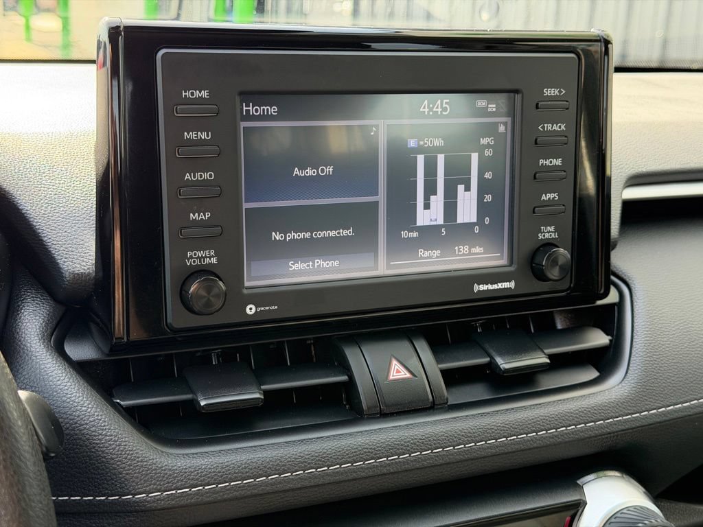 Used 2022 Toyota RAV4 LE AWD/4WD image 13